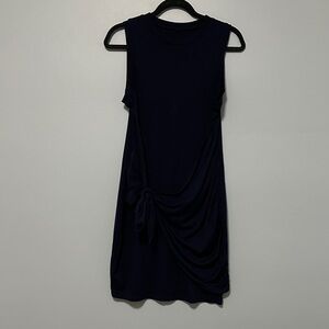 Elegant Navy Sleeveless Dress